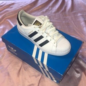 🖤🤍Adidas Superstar🤍🖤